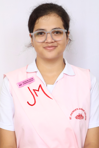 CHANDNI KHUSHLANI(DISCIPLINE CAPTAIN)